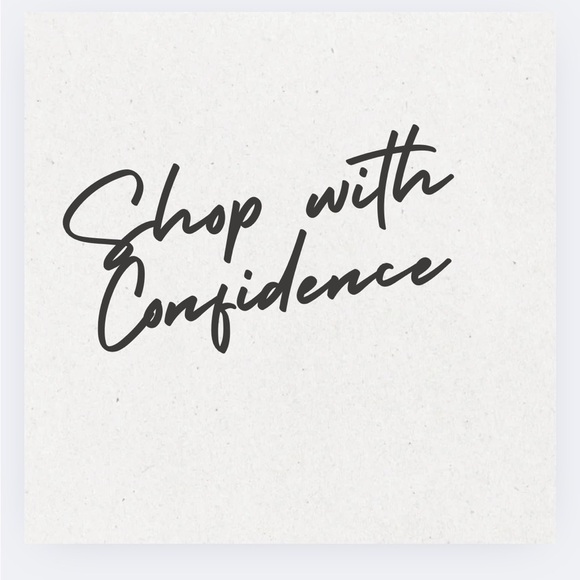 Interested in any of my closet or boutique items? Shop with confidence! - Picture 1 of 4